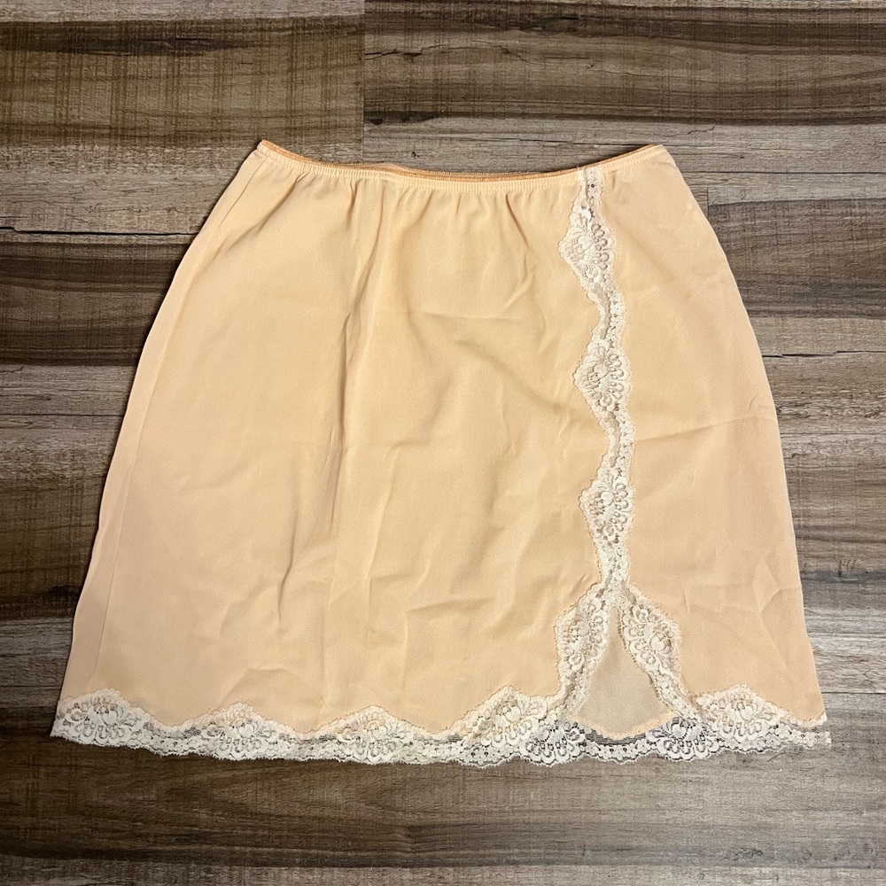 Vintage Maidenform Skirt Slip